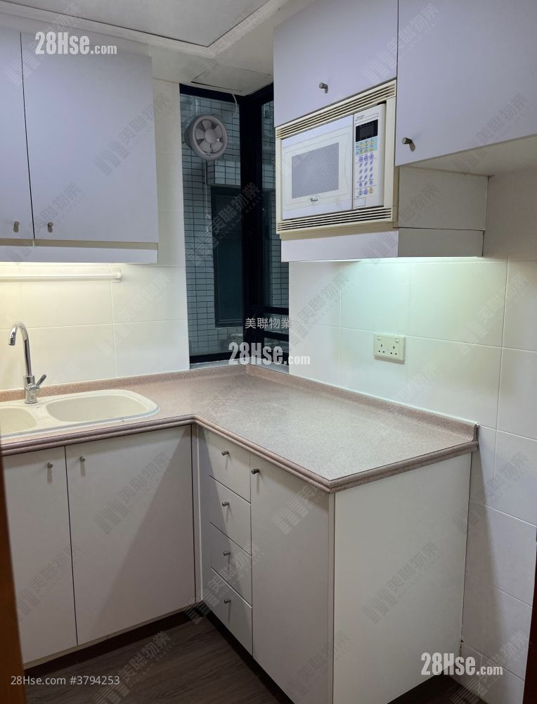 The Metro City Sell 2 Bedrooms , 1 Bathroom 406 ft²