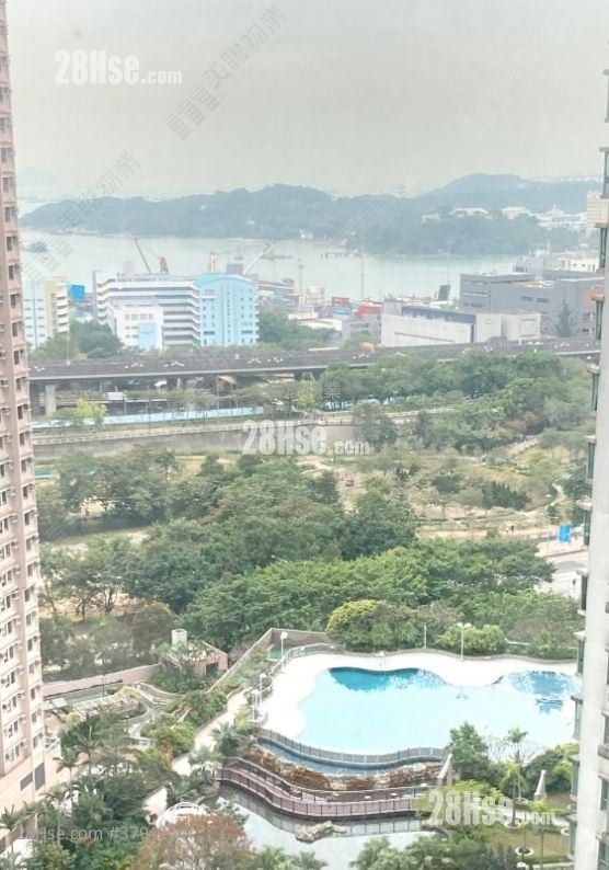 Metro Harbour View Sell 2 Bedrooms 415 ft²