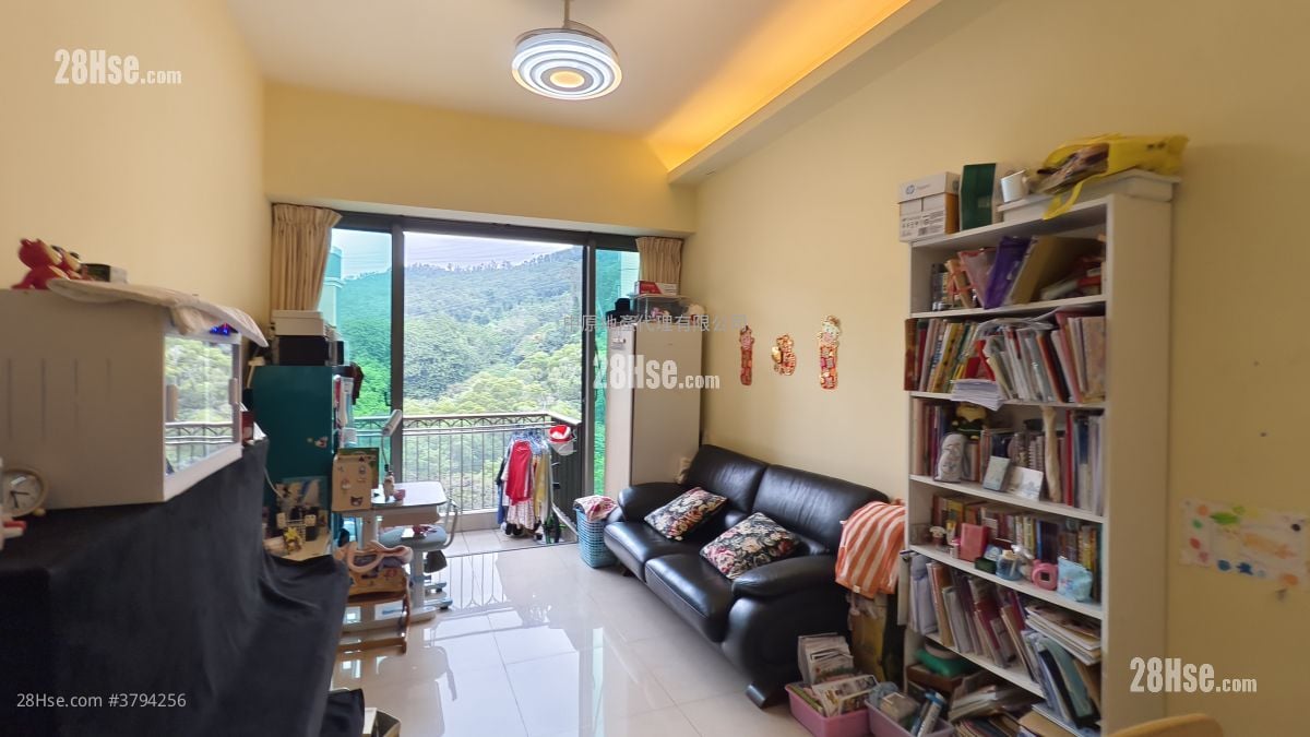 The Cairnhill Sell 2 Bedrooms , 1 Bathroom 629 ft²