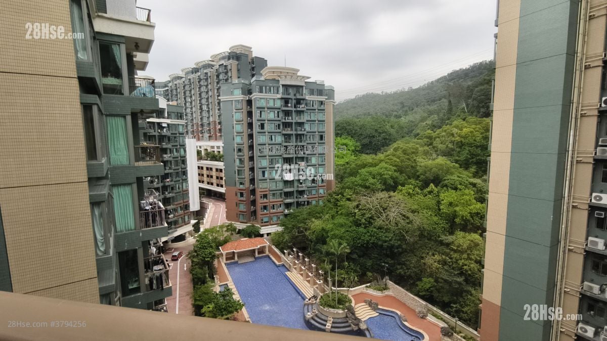 The Cairnhill Sell 2 Bedrooms , 1 Bathroom 629 ft²