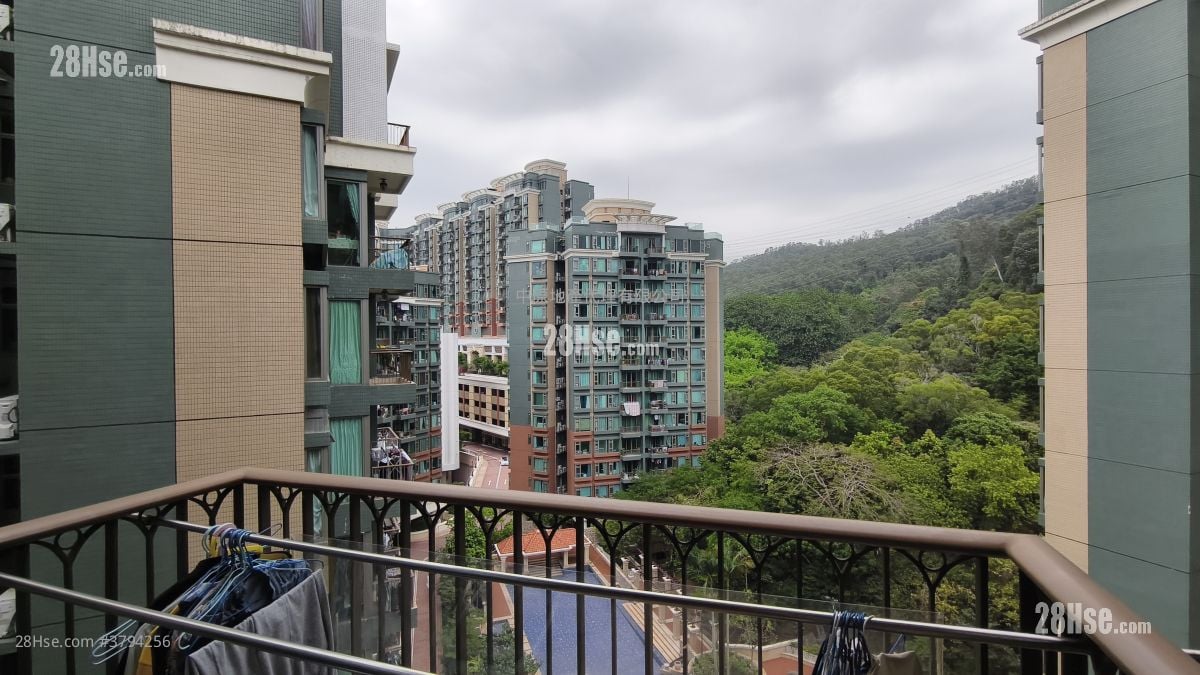 The Cairnhill Sell 2 Bedrooms , 1 Bathroom 629 ft²