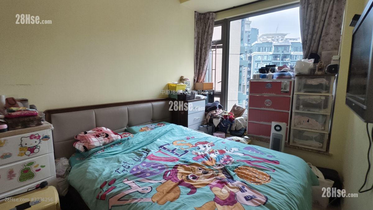 The Cairnhill Sell 2 Bedrooms , 1 Bathroom 629 ft²