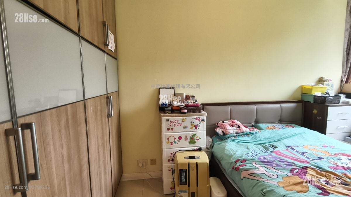 The Cairnhill Sell 2 Bedrooms , 1 Bathroom 629 ft²