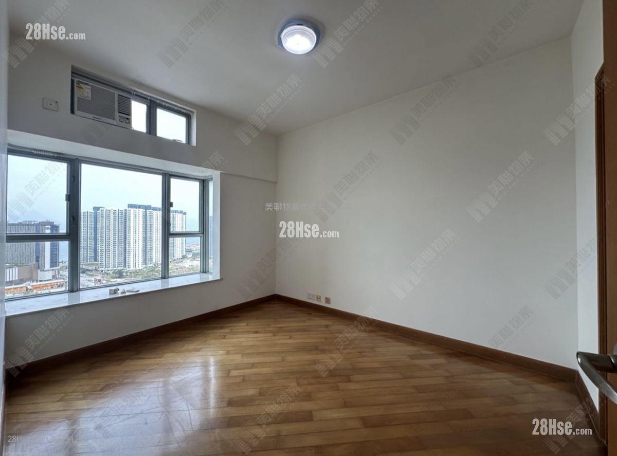 Coastal Skyline Sell 3 Bedrooms , 2 Bathrooms 781 ft²