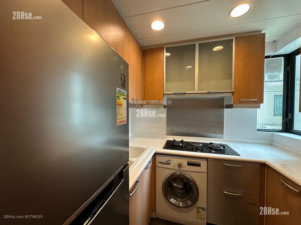 Park Island Sell 2 Bedrooms , 1 Bathroom 499 ft²