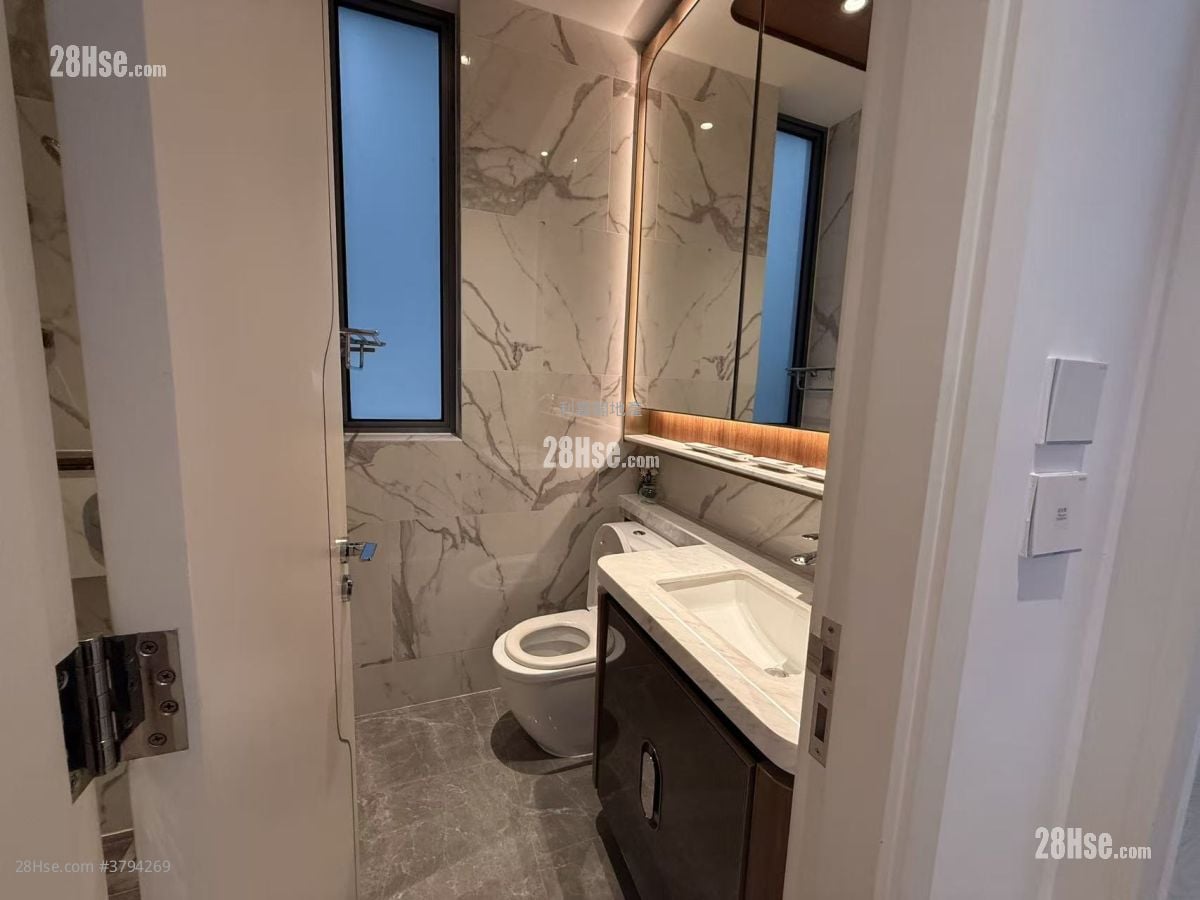 Monaco One Rental 4 Bedrooms , 3 Bathrooms 768 ft²