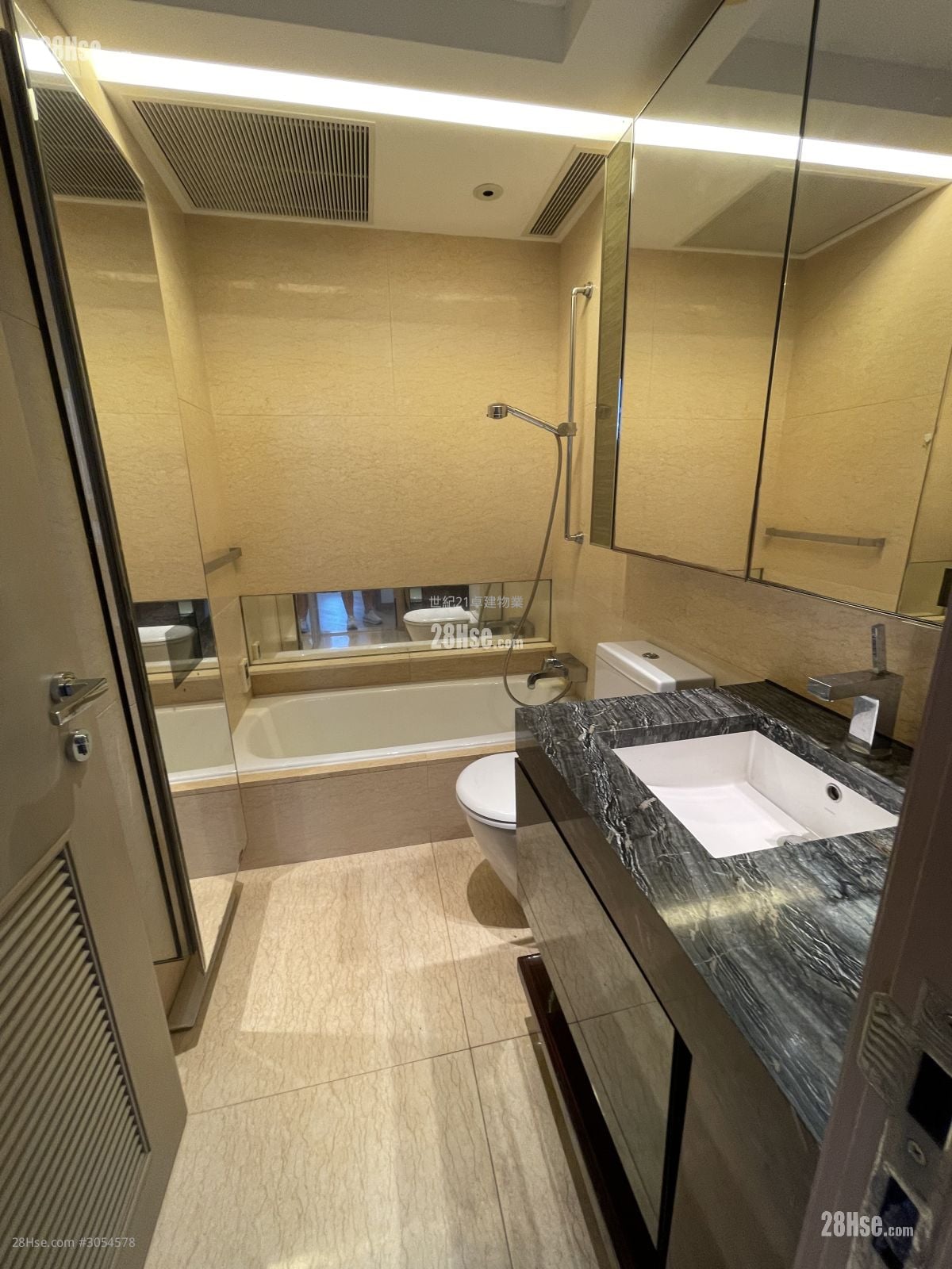 The Cullinan Rental 2 Bedrooms , 1 Bathroom 531 ft²