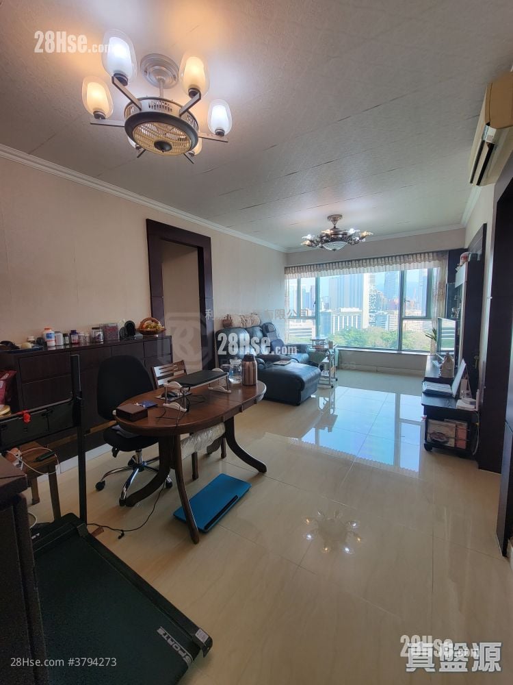 港景峰 售盘 3 房 , 2 浴室 817 平方尺