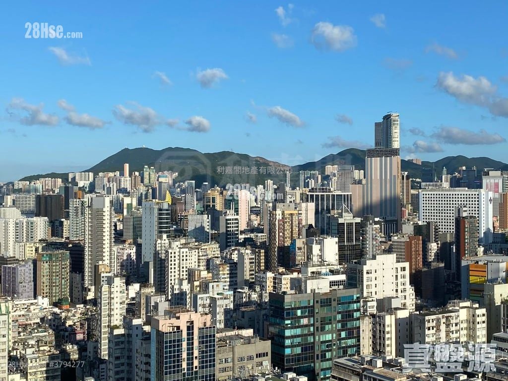 The Coronation Rental 1 Bedroom , 1 Bathroom 454 ft²