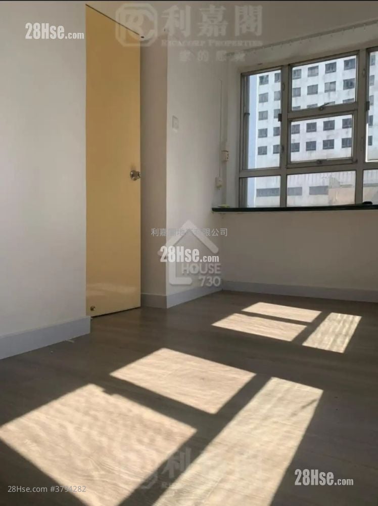 宝发大厦 售盘 2 房 , 1 浴室 281 平方尺