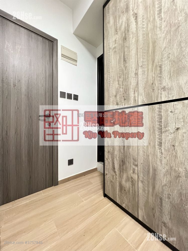 Chinese Mansion Rental Studio , 1 Bathroom 120 ft²