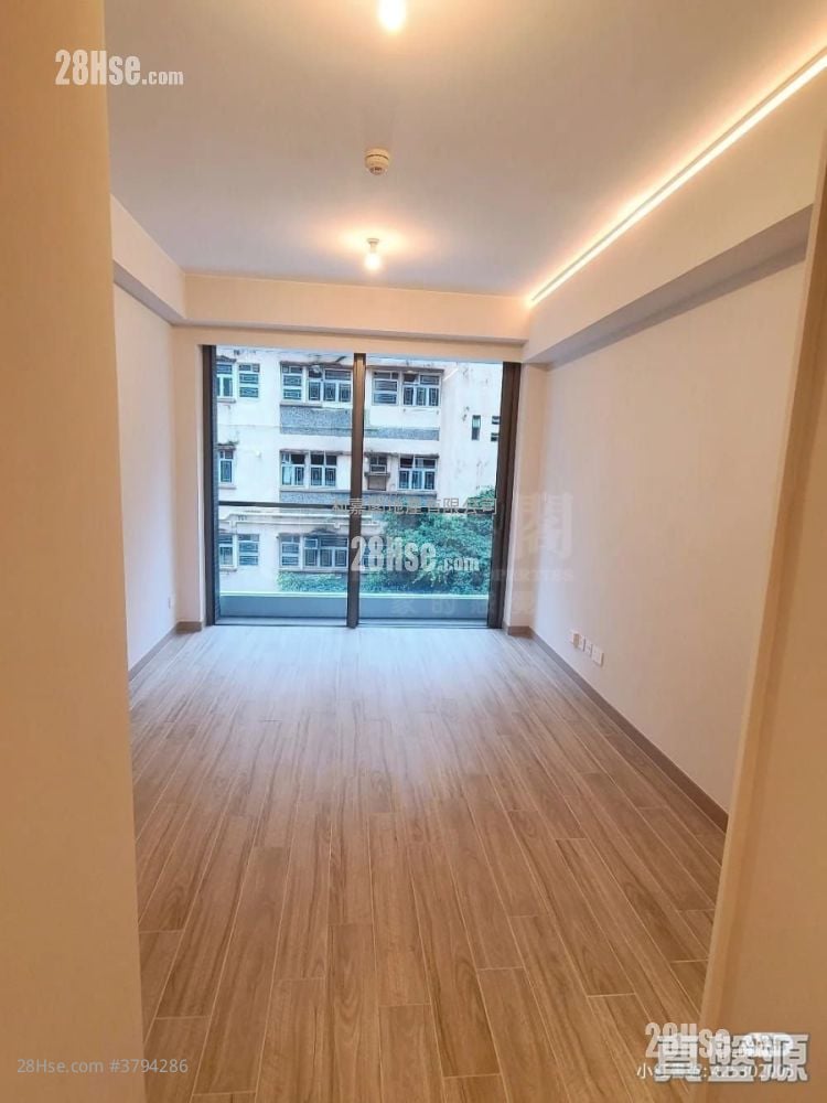 本木 租盘 1 浴室 256 平方尺