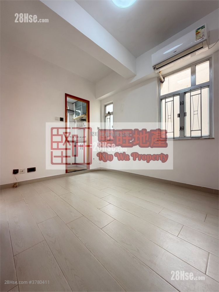 单幢楼房 租盘 2 房 , 1 浴室 240 平方尺