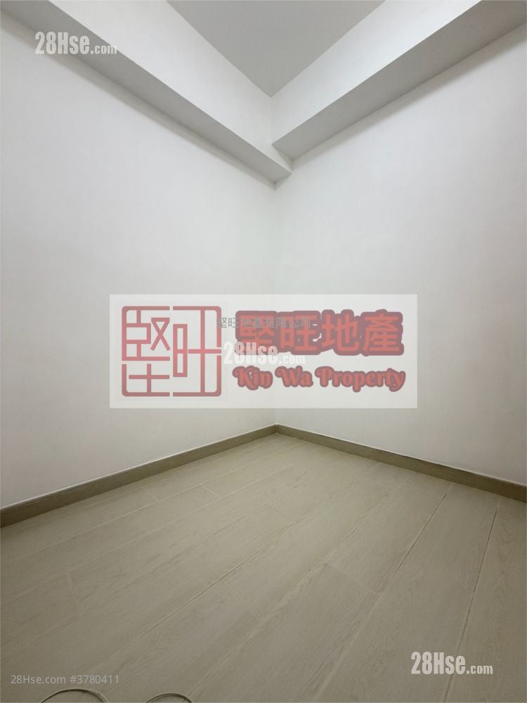 单幢楼房 租盘 2 房 , 1 浴室 240 平方尺