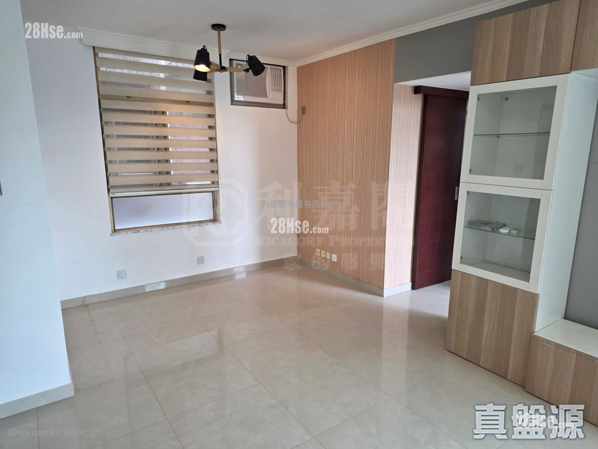 Classical Gardens Rental 1 Bathroom 626 ft²