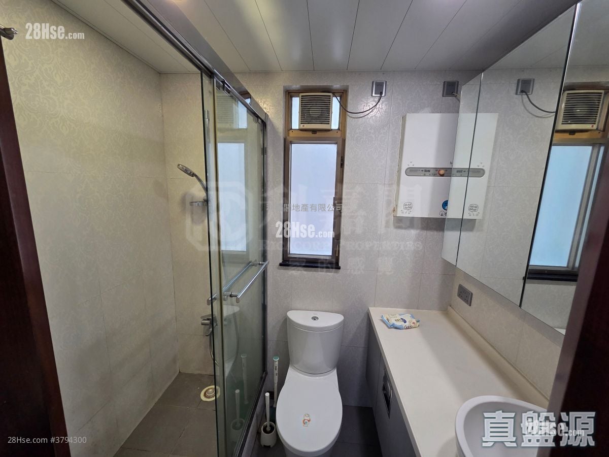 Classical Gardens Rental 1 Bathroom 626 ft²