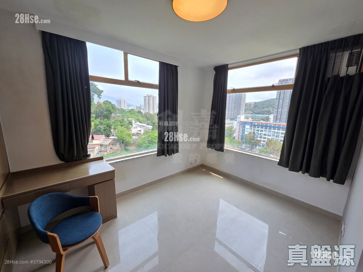 Classical Gardens Rental 1 Bathroom 626 ft²