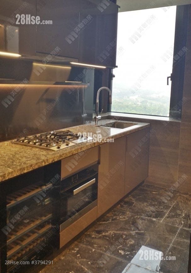 kitchen: Eden Manor Rental 4 Bedrooms , 3 Bathrooms 1,108 ft²