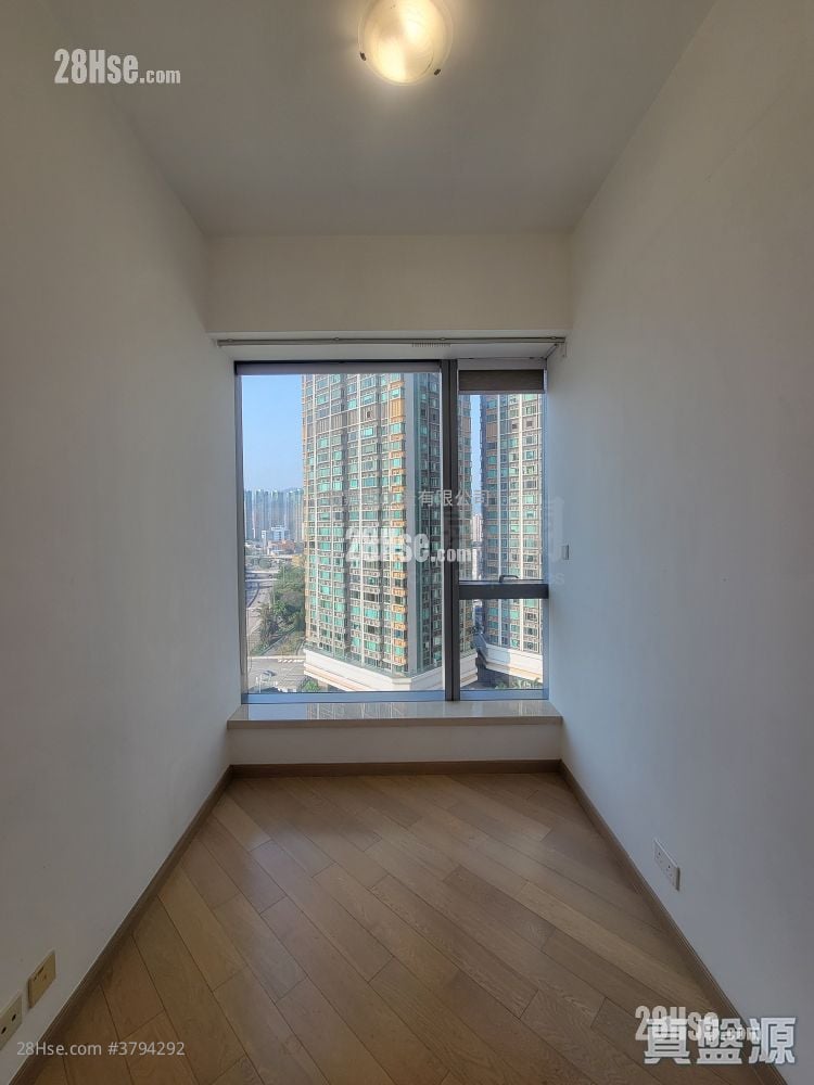 The Cullinan Sell 2 Bedrooms 635 ft²