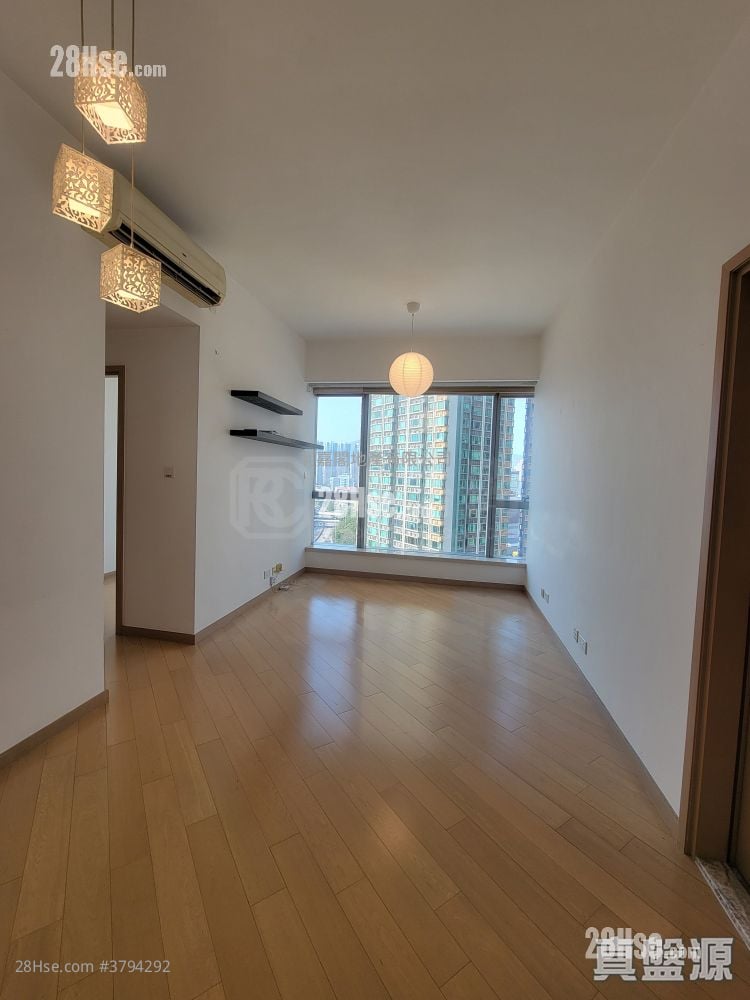 The Cullinan Sell 2 Bedrooms 635 ft²