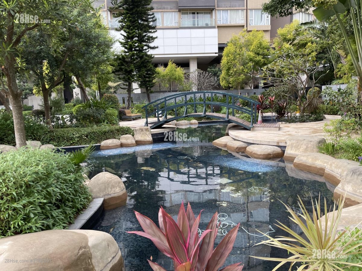 星堤 售盘 5+ 房 , 4 浴室 1,272 平方尺