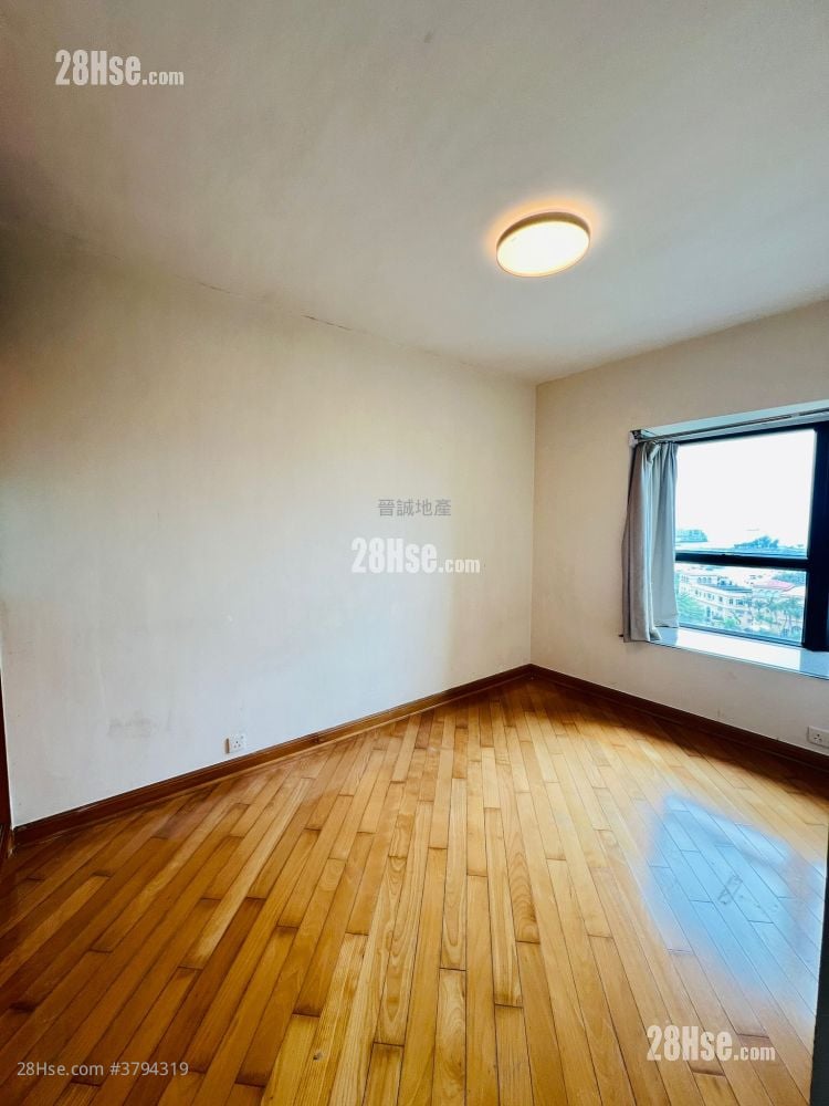 Aegean Coast Rental 4 Bedrooms , 3 Bathrooms 811 ft²