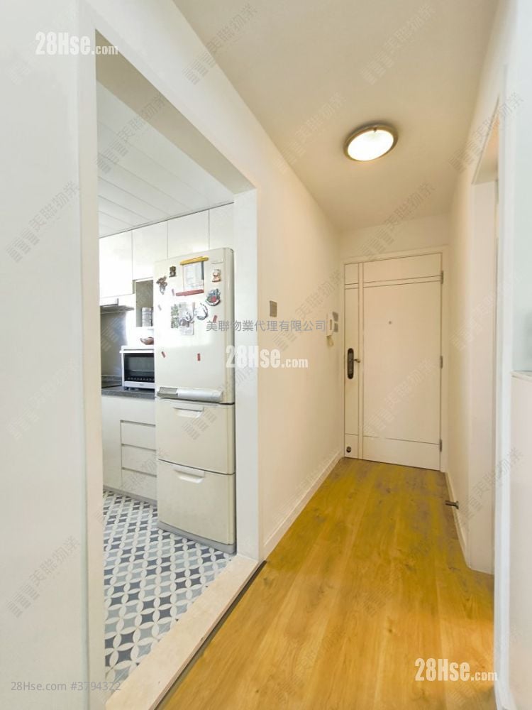 美孚新邨 售盘 3 房 , 2 浴室 947 平方尺