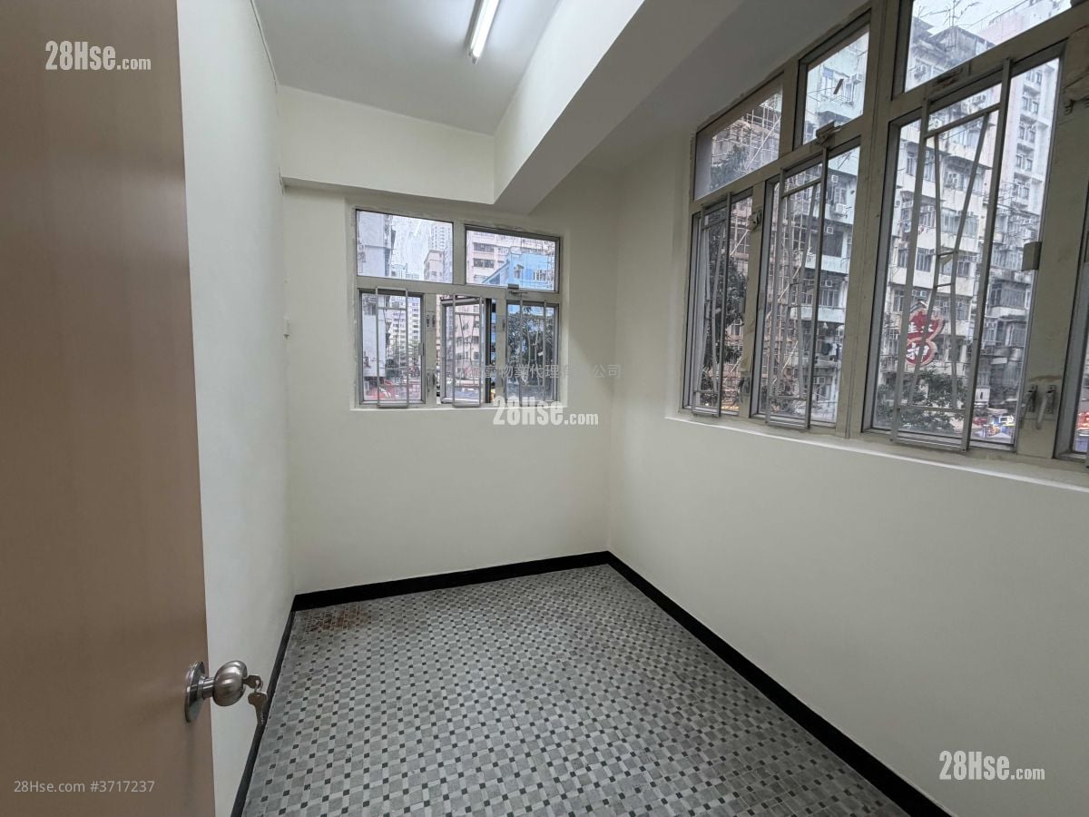 Wai Tak Building Rental 3 Bedrooms , 2 Bathrooms 400 ft²