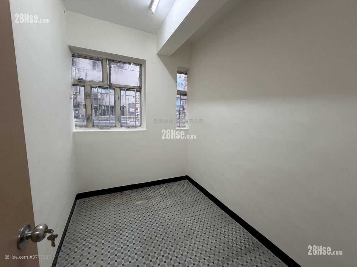 Wai Tak Building Rental 3 Bedrooms , 2 Bathrooms 400 ft²