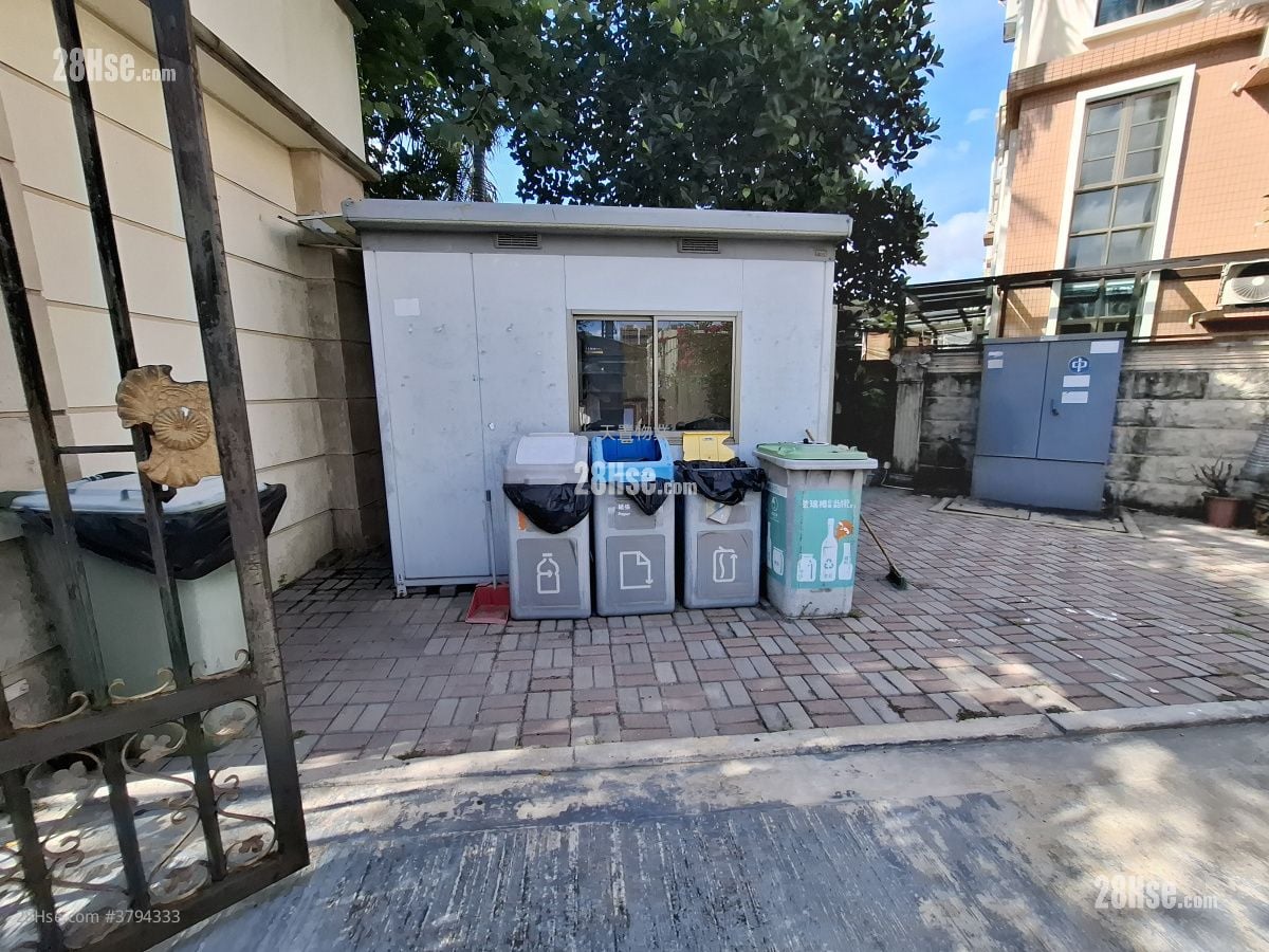 盈溢居 售盘 3 房 , 1 浴室 700 平方尺