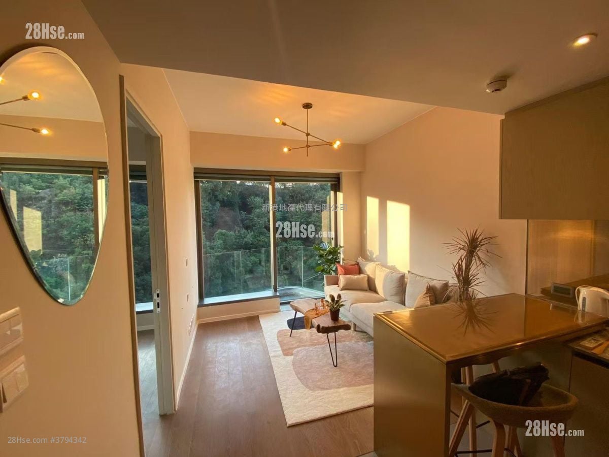 Homantin Hillside Sell 1 Bedroom , 1 Bathroom 369 ft²