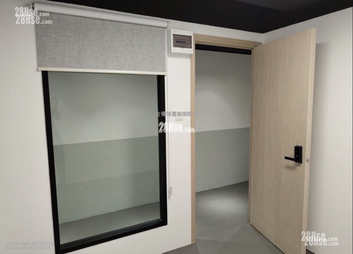 成业工业大厦 租盘 1 厕所