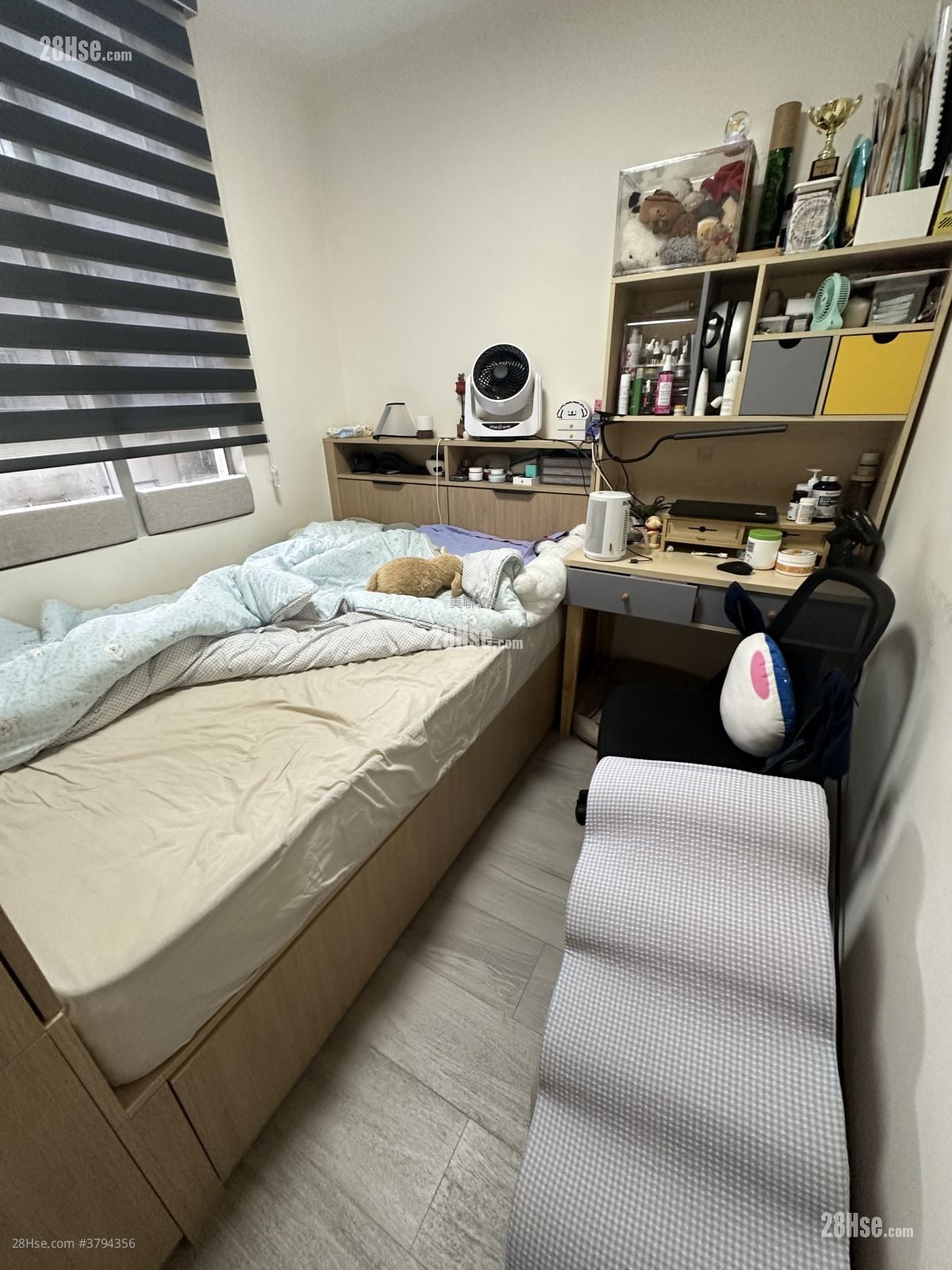 景峰花园 售盘 2 房 , 1 浴室 400 平方尺