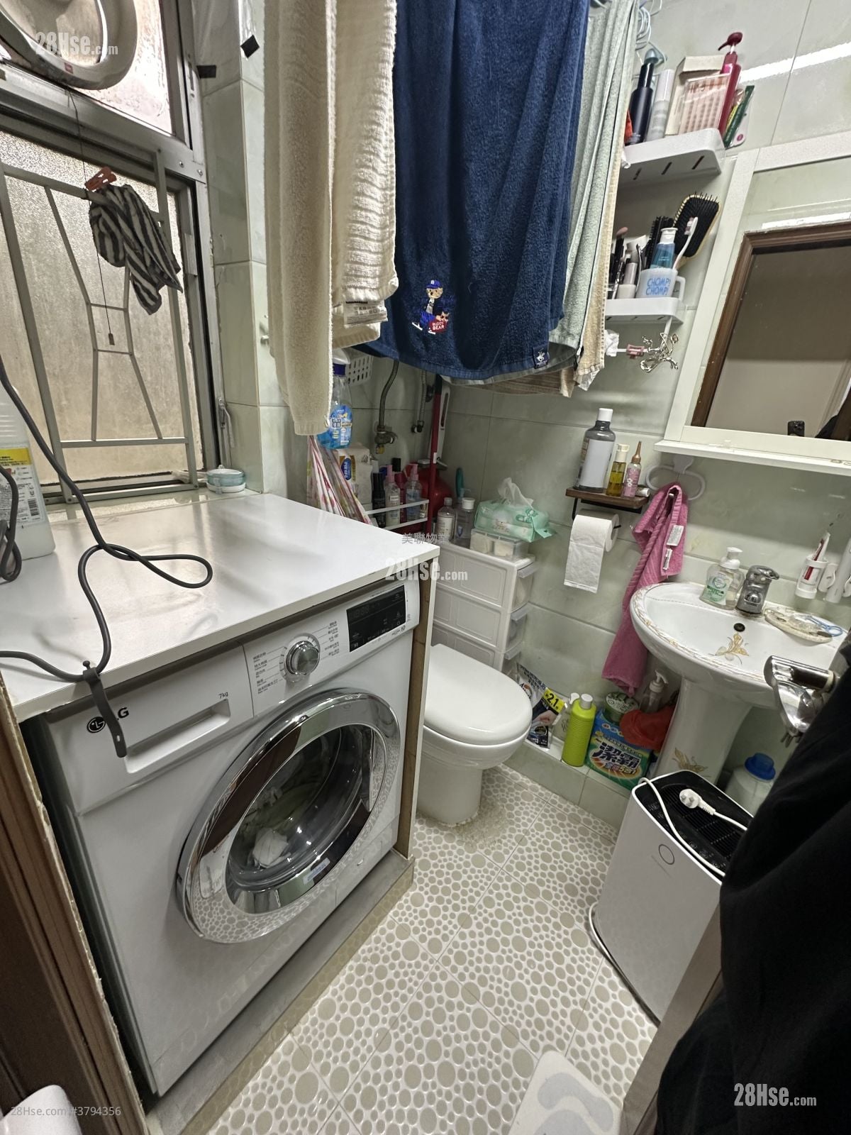 景峰花园 售盘 2 房 , 1 浴室 400 平方尺