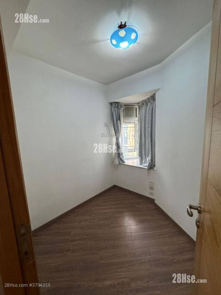 康山花园 租盘 3 房 , 1 浴室 592 平方尺