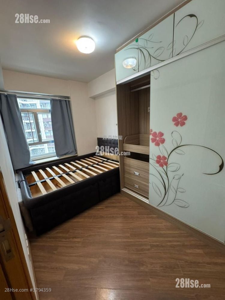 康山花园 租盘 3 房 , 1 浴室 592 平方尺