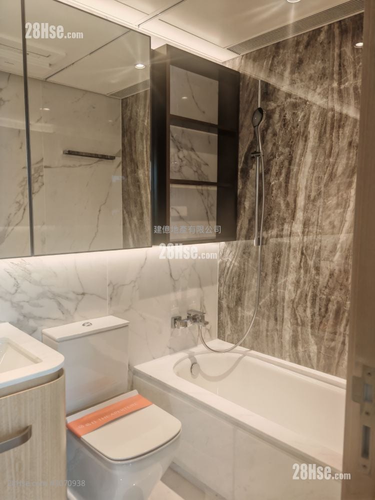 The Aperture Rental 2 Bedrooms , 1 Bathroom 498 ft²