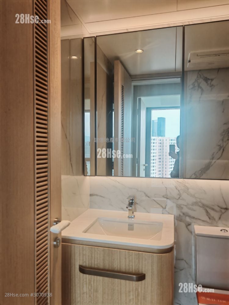 The Aperture Rental 2 Bedrooms , 1 Bathroom 498 ft²