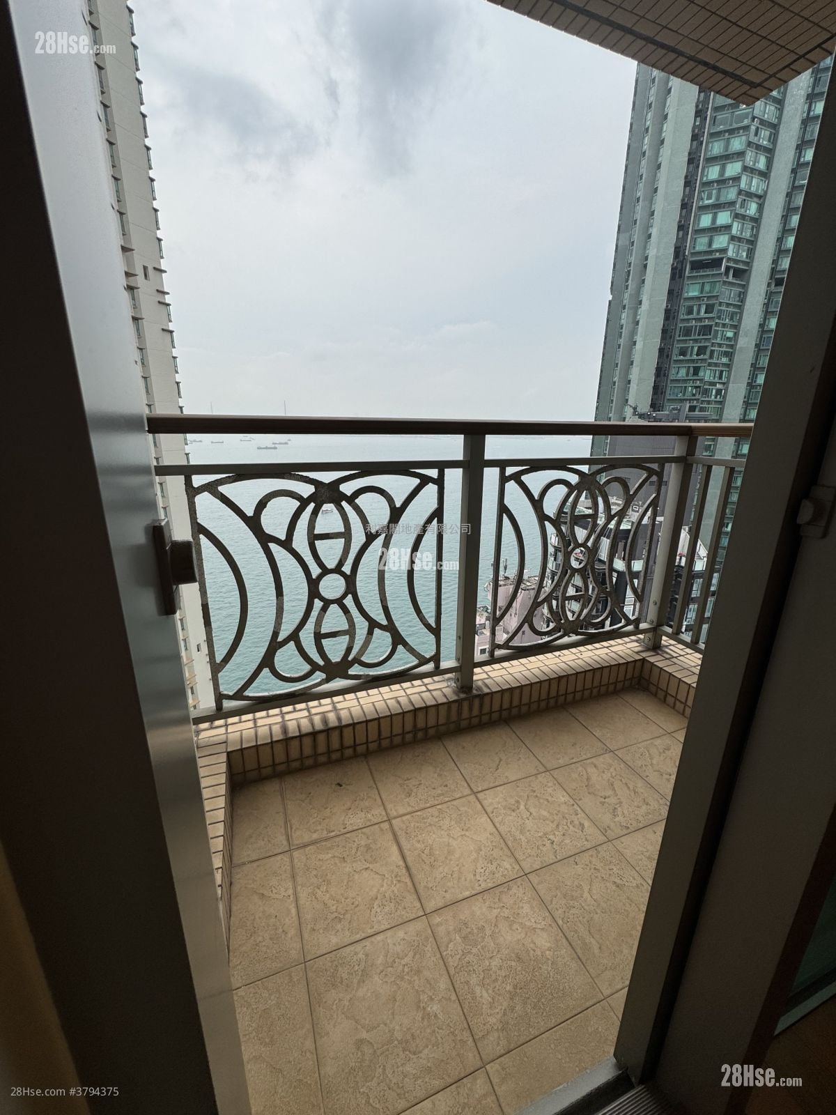 The Merton Sell 2 Bedrooms 482 ft²