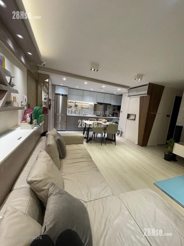 Taikoo Shing Rental 4 Bedrooms , 1 Bathroom 747 ft²