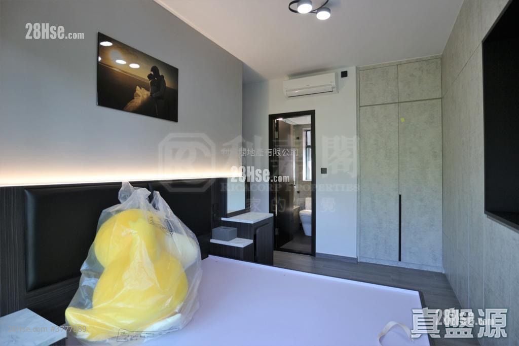 岚山 售盘 3 房 , 2 浴室 845 平方尺