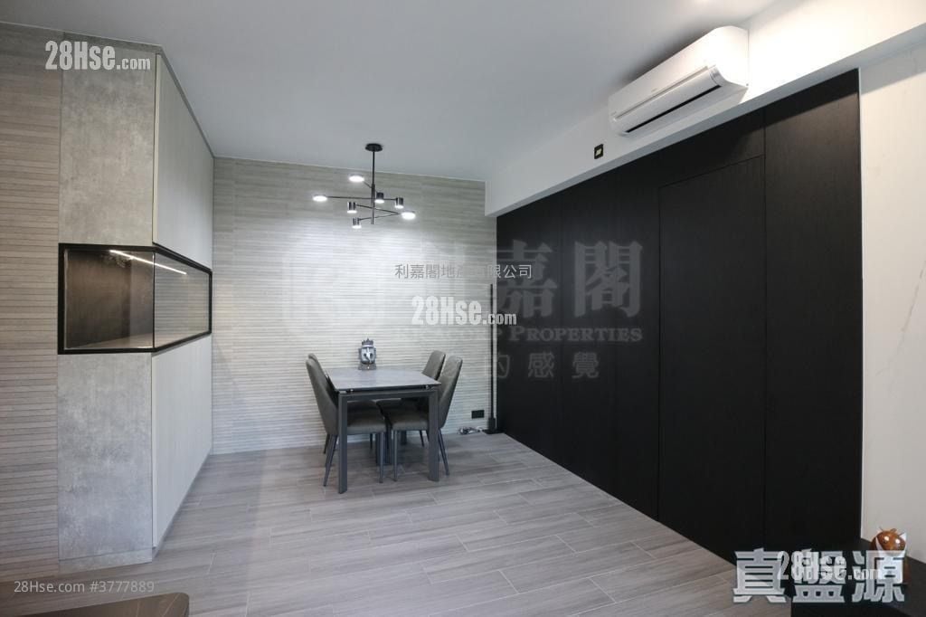 岚山 售盘 3 房 , 2 浴室 845 平方尺