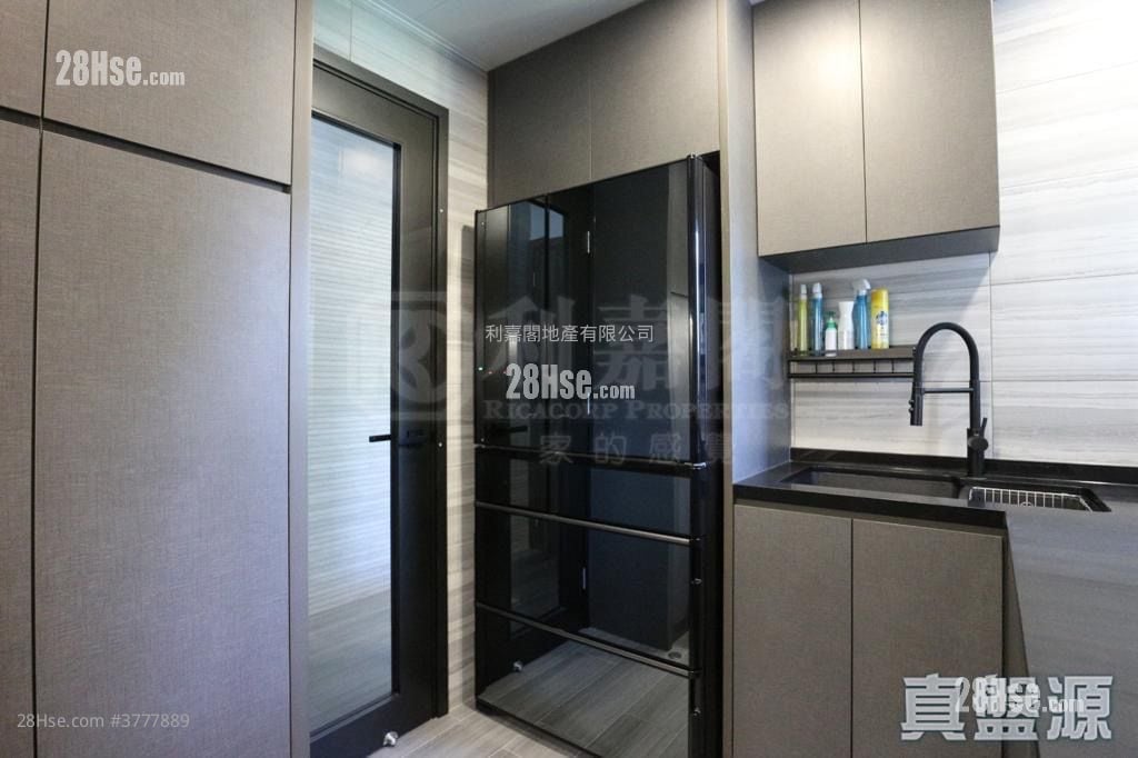 岚山 售盘 3 房 , 2 浴室 845 平方尺