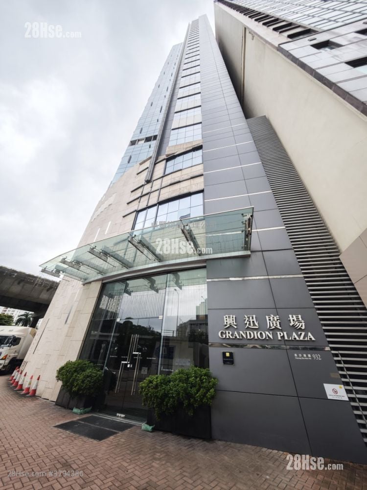 兴迅广场 租盘 开放式间隔 75 平方尺