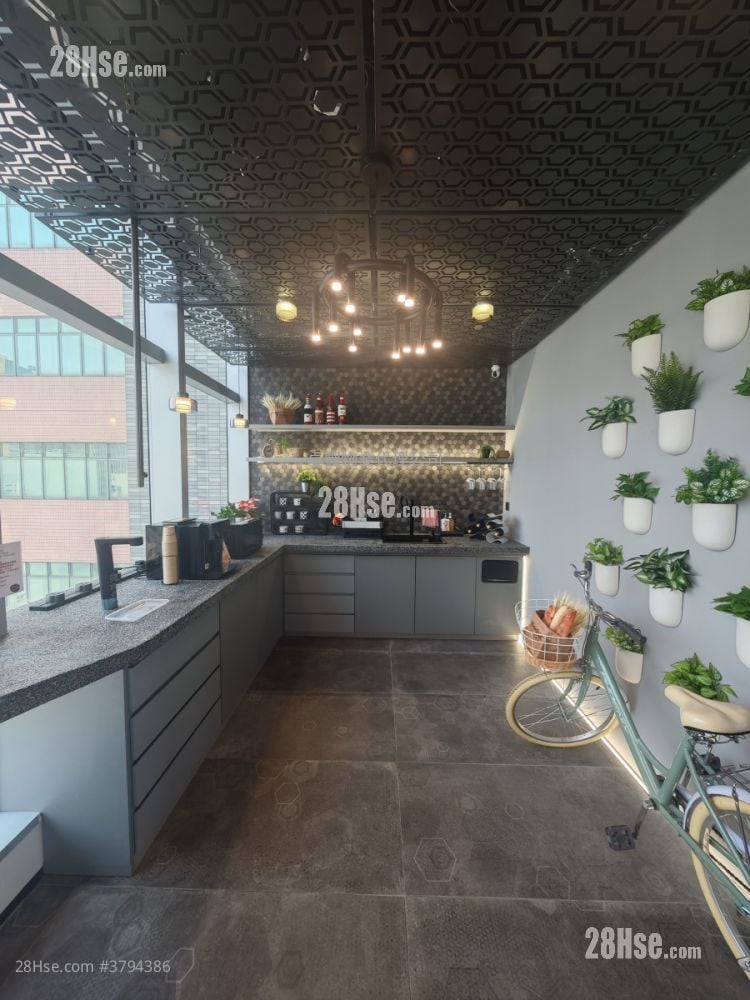 兴迅广场 租盘 开放式间隔 75 平方尺