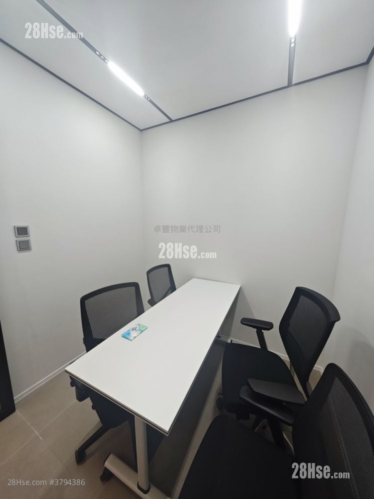 兴迅广场 租盘 开放式间隔 75 平方尺