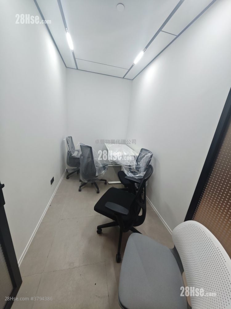 兴迅广场 租盘 开放式间隔 75 平方尺