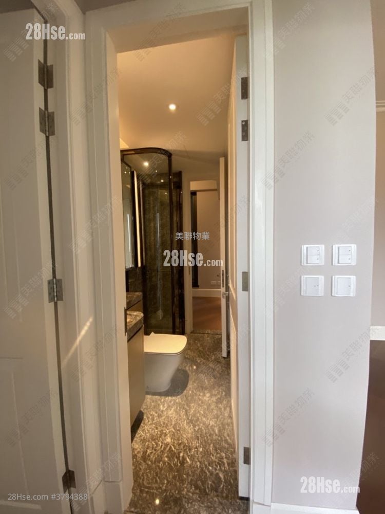 Eden Manor Rental 3 Bedrooms , 2 Bathrooms 967 ft²