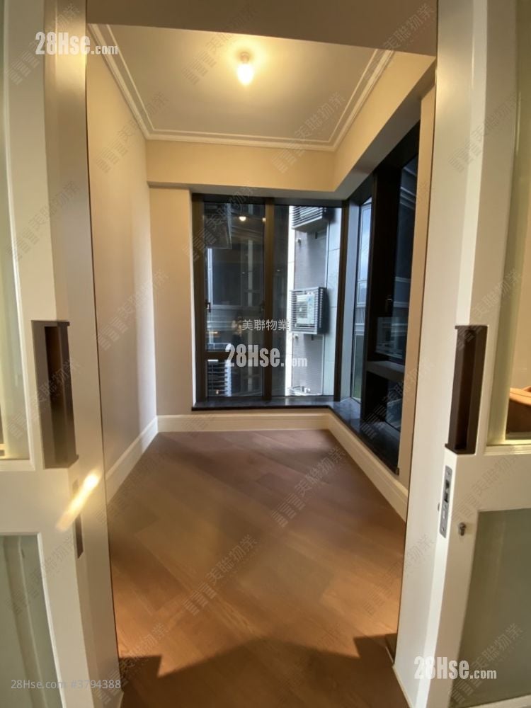 Eden Manor Rental 3 Bedrooms , 2 Bathrooms 967 ft²