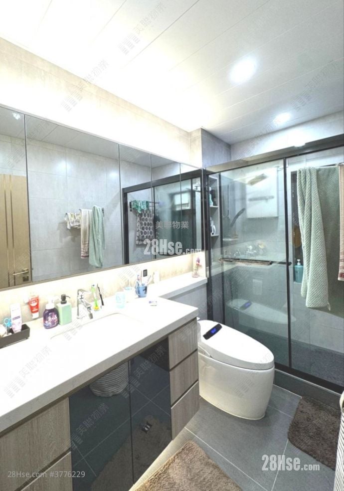 Shatin 33 Sell 3 Bedrooms 1,296 ft²